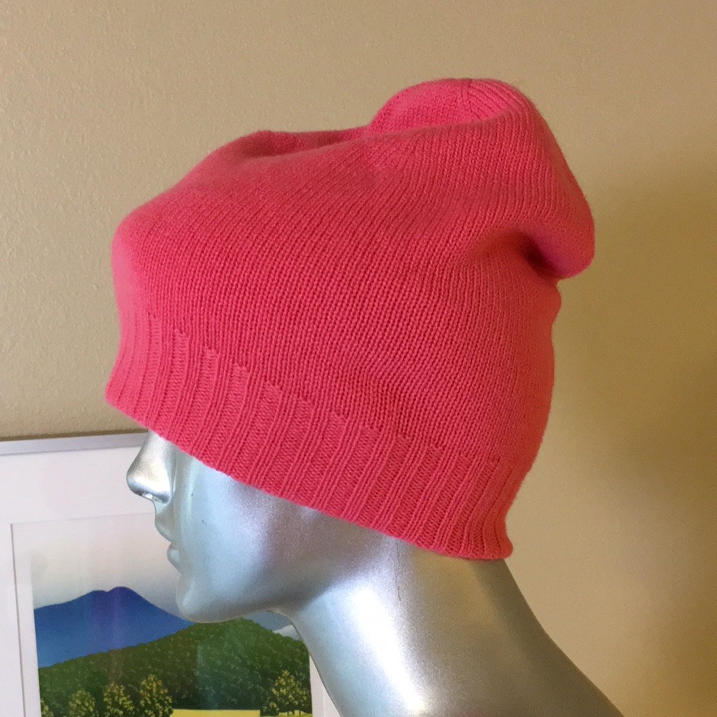 100% Cashmere Knit Beanie Reversible By St. Bernard — image 5 of 8